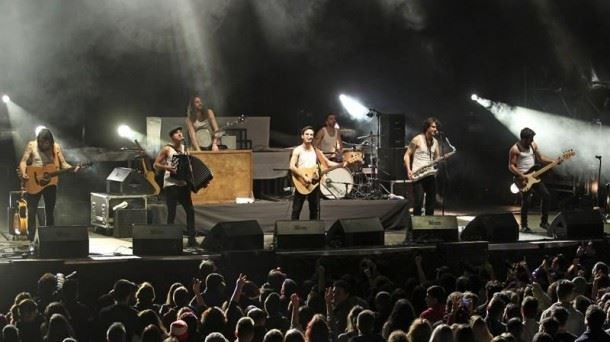 Iruña Rock jaialdiak kontzertuen ordutegiak zehaztu ditu