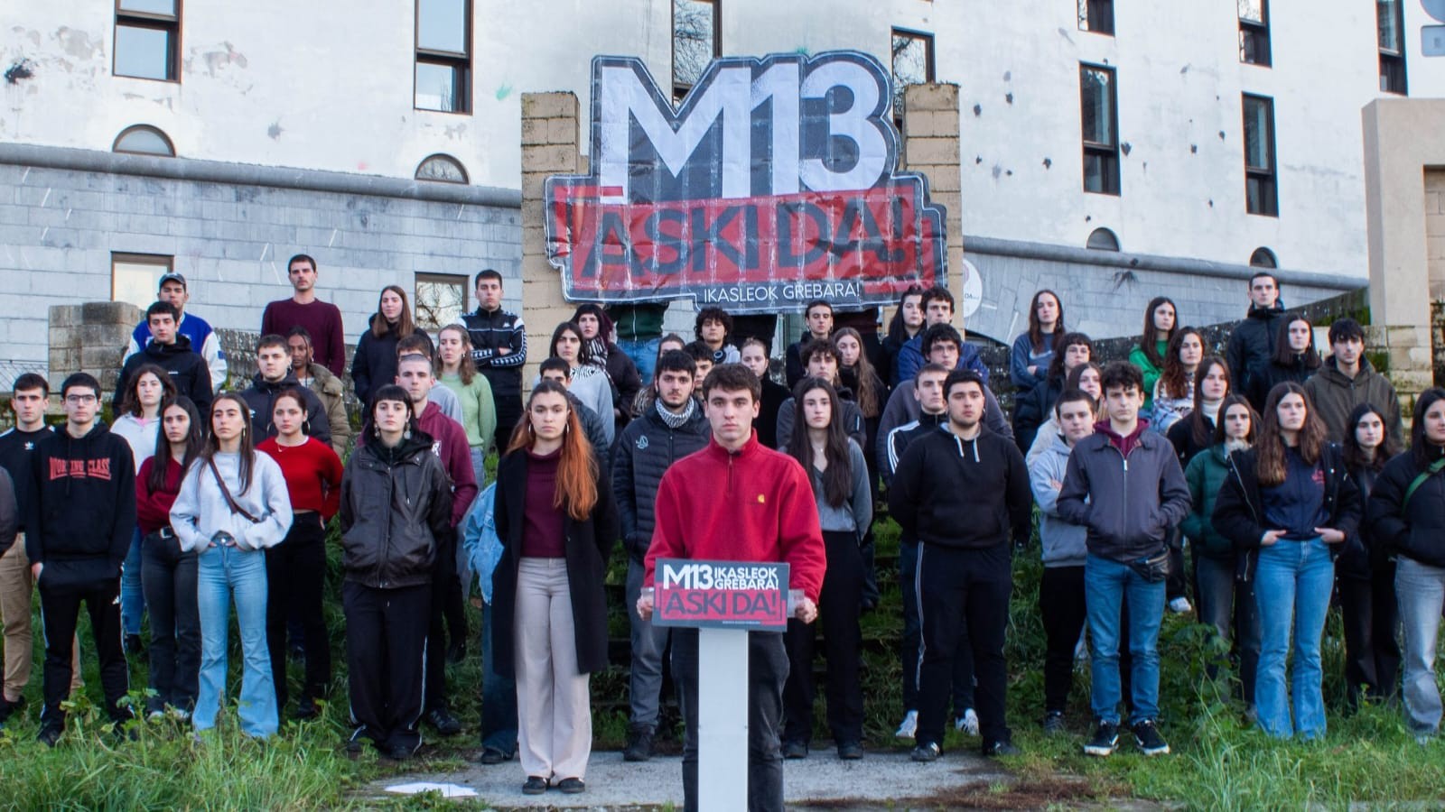 Martxoaren 13an grebara deitu du Ikasle Abertzaleak taldeak
