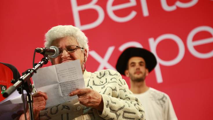 Luzia Goñi bertsolaria hil da, 91 urterekin