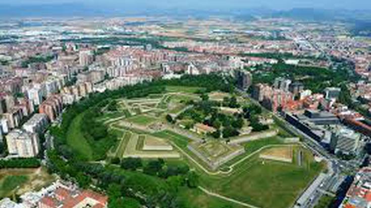 2030eko Iruñea irudikatzen