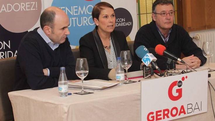 Gobernu berriaren programa negoziatzeko bilduko dira gaur