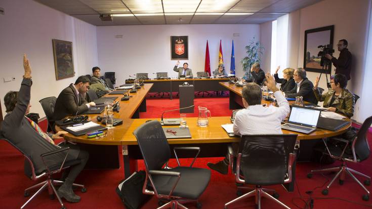 Nafarroako Kutxaren desagertzea ekidin zitekeen