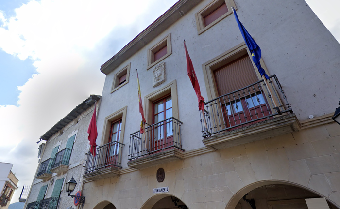 Kasedako alkatearen kontrako zentsura-mozioa iragarri du oposizioak