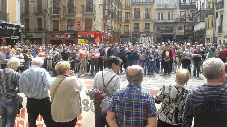 Pentsiodunen erdiek 800 euro baino gutxiago jasotzen dute