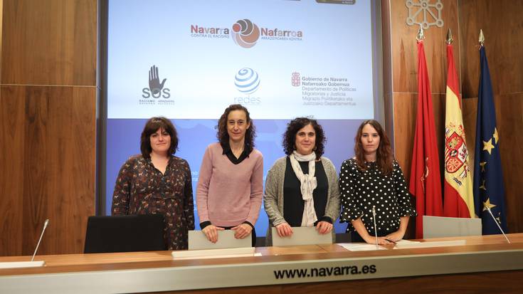 “Nafarroa arrazismoaren aurka” , tolerantzia eta kulturen arteko taldeko bizikidetzaren aldeko manifestua