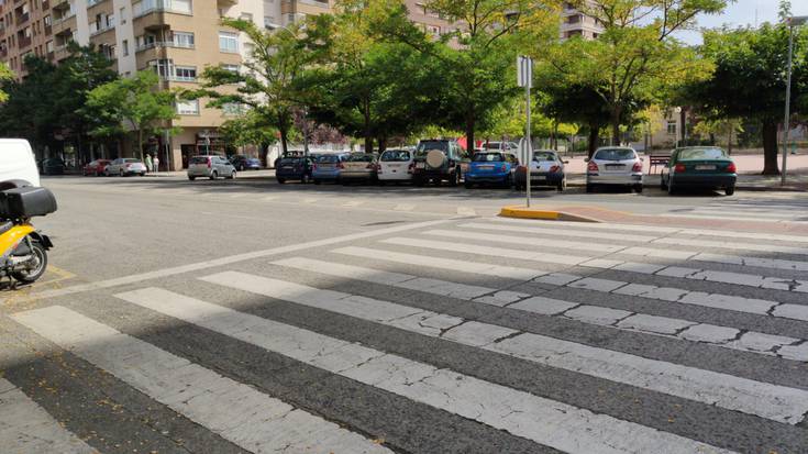 Iruñeko zebrabideen %60ak ez du betetzen mugikortasun ordenantza