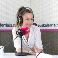 Maria Mateo (musikaria): “Hausnarketa eta bizipen propioetatik abiatu dira abesti guztiak”