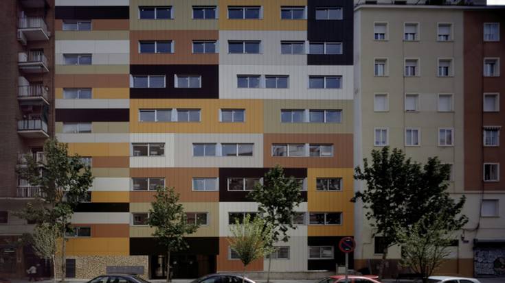 15.180 familiak etxez aldatu behar izan du Nafarroan krisiarengatik