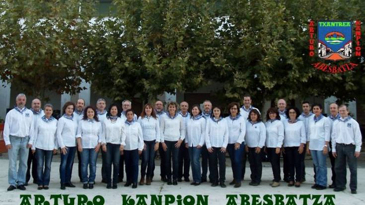 Arturo Kanpion abesbatzaren emanaldia