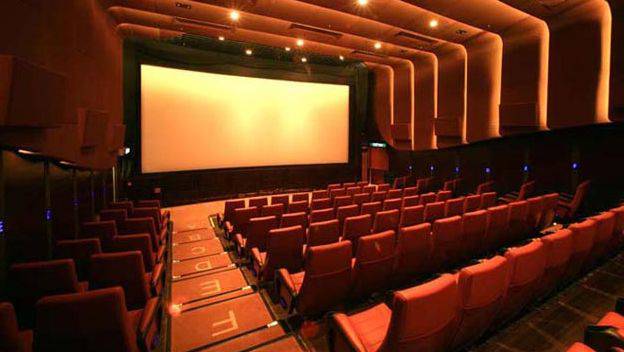 Zinemaren festa, zazpi zinema tokitan