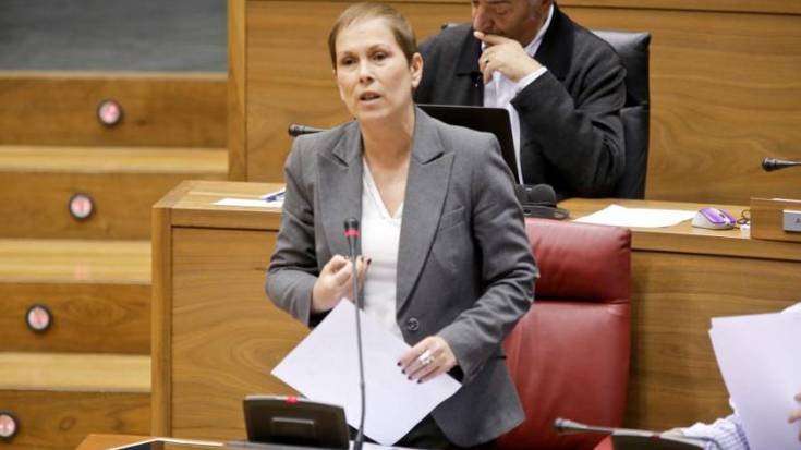 Uxue Barkos: "Justiziak 'sprint' berezia egin beharko du gai hauetan gizartearen jarrerekin bat egiteko"