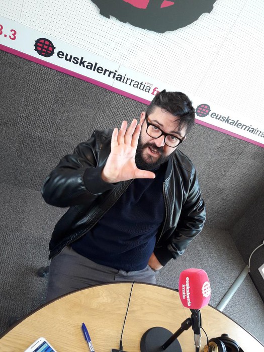 Angel Erro: "Ordenagailuko bilaketak ezabatzea komeni da"