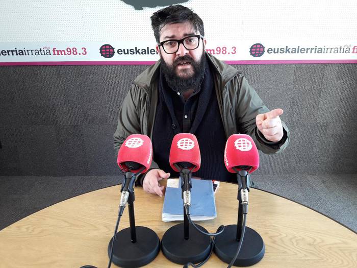 Liburuz liburu. Memoria azalean