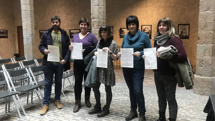 Informazio faltagatik kexu dira Iruñeko haur eskoletako guraso euskaldunak