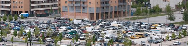 Iruindarren kezka nagusiak: zarata eta aparkalekuak