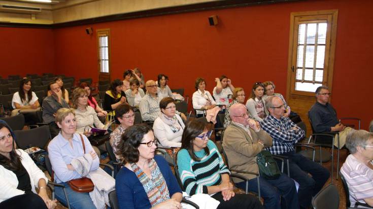 Alzheimerrak nafarren %9,7ri eragiten die, 58.200 laguni