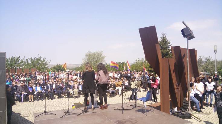 "Memoria bizia" aldarrikatu dute Sartagudan