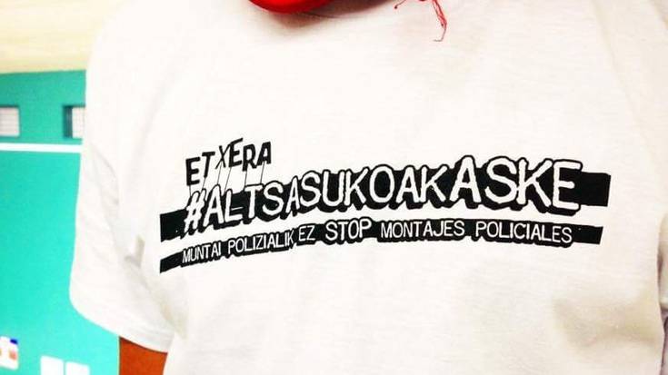 'Altsasukoak Aske' dioen kamiseta "erasotzat" jo dute espetxeko funtzionarioek
