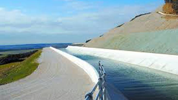 "Ubidearen bigarren fasea iruzurra" dela dio Sustrai Erakuntzak