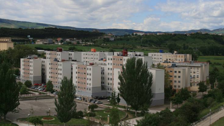 Hoditeria bat lehertu da Etxabakoizen, eskola eta 22 etxebizitza urik gabe utzita