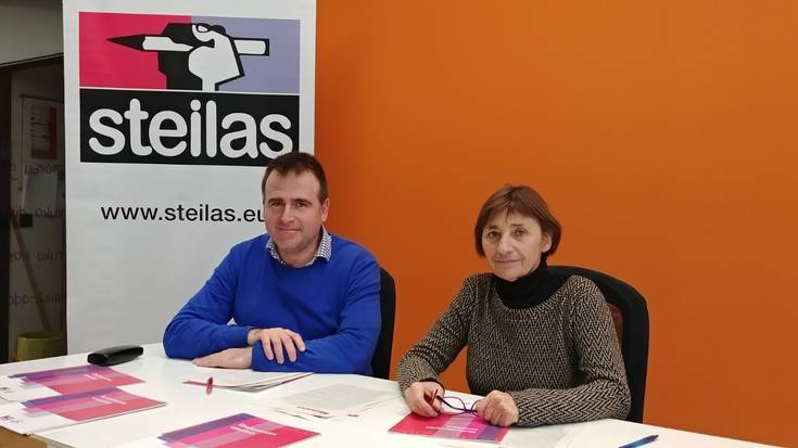 Kanpo azterketen "negozioa" salatu eta baliorik ez dutela esan du Steilasek