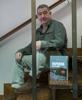 LIBURU AURKEZPENA: "Naparra, kasu irekia", Jon Alonso