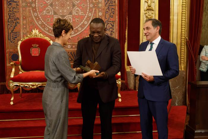 Nazioarteko Emaus saritu du gobernuak aldaketa sozialean eta ingurumen-justizian egindako lanarengatik