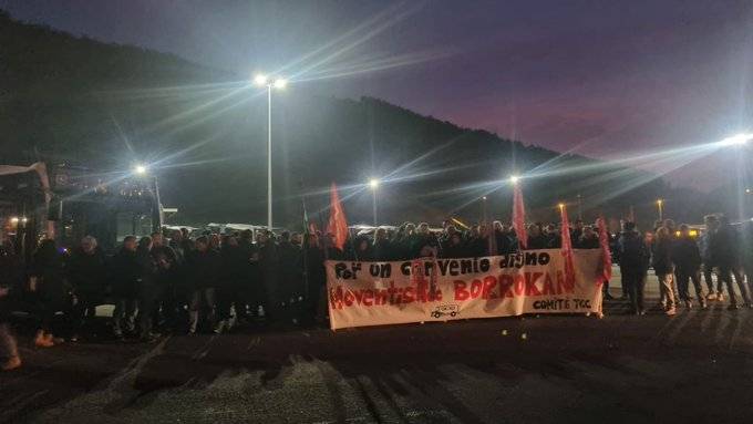 Lanuztea egiten ari dira billabesetako langileak