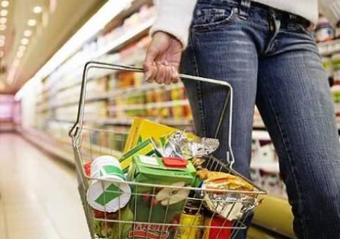 Jakitegi Solidarioak oinarrizko saskiak maizago eta egokituago banatuko ditu