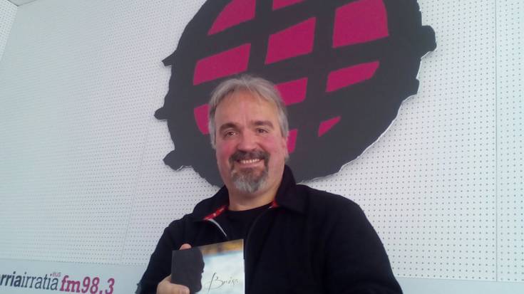 Xabier Zabalak 'Brisa' lanaren doinu goxoak ekarri dizkigu