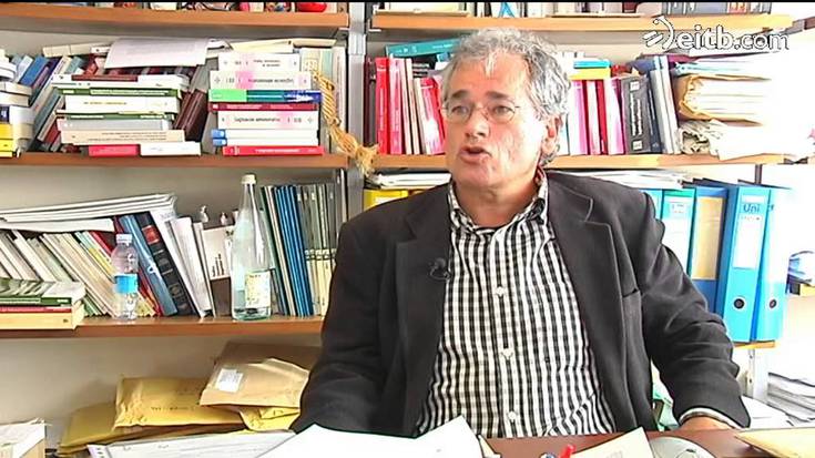 Iñaki Agirreazkuenaga: "Hizkuntza baten ofizialtasunak ez dakar inposizioa, baizik eta eskubidea"