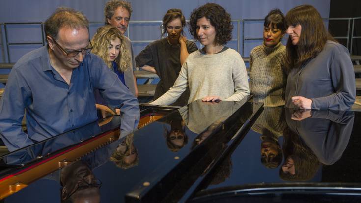 Amaia Ocerin: "Duela 50 urteko Ikimilikiliklik eta gaur egungo euskal kulturaren arteko zubia sortu dugu"