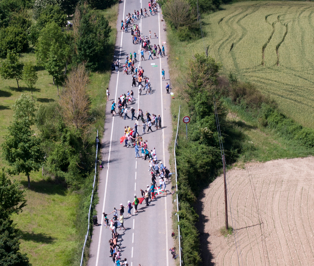 'Gure Esku Dago' ekimenak galdeketak eginen ditu Nafarroako hamazazpi