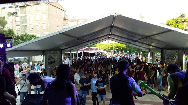 Donibane auzoko jaiak bertan behera uztea erabaki du San Juan Xar kultur guneak