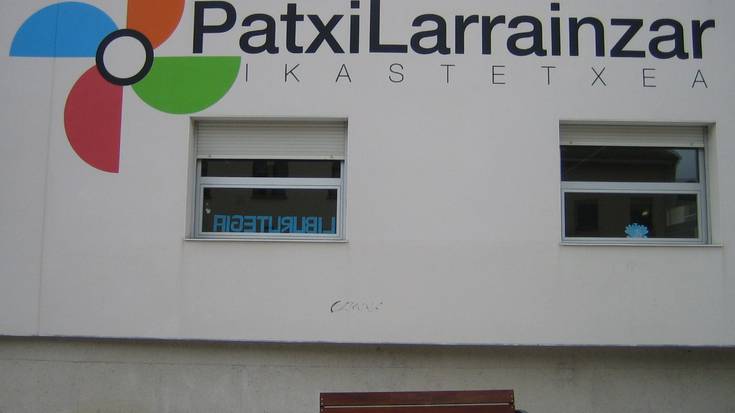 Lau ikastetxe publiko berritzeko 231.724 euro emanen ditu Iruñeko Udalak