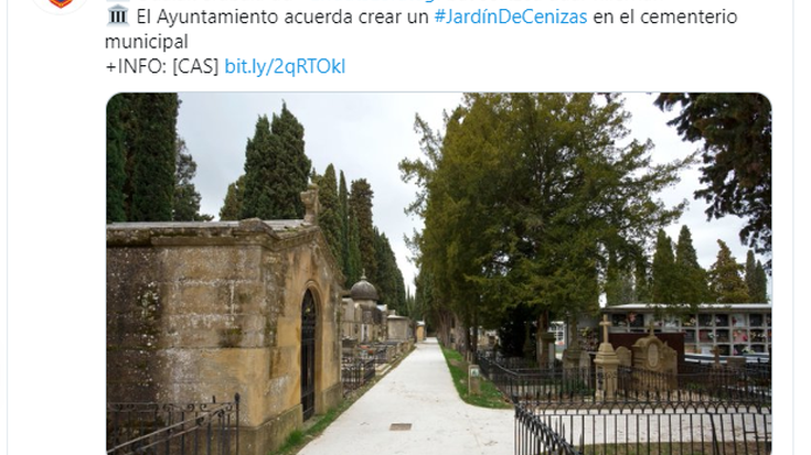 Profil beretik euskaraz eta gaztelaniaz aritzearen alde egin du Iruñeko udalbatzak