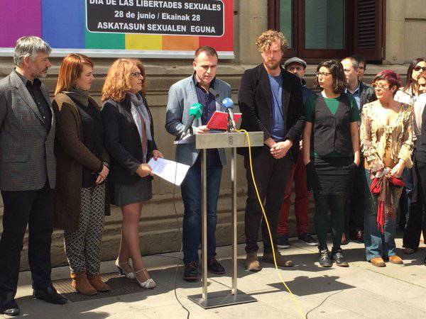 LGTBI kolektiboarentzako Berdintasun Legea onartu du Nafarroako Legebiltzarrak