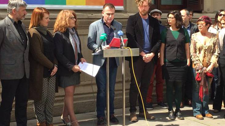 LGTBI kolektiboarentzako Berdintasun Legea onartu du Nafarroako Legebiltzarrak