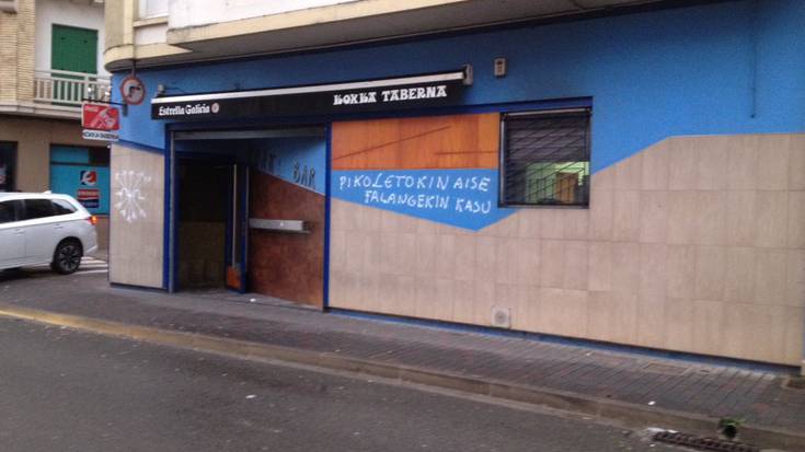 Ostatu barnean liskarrik ikusi ez zuela esan du Koxkako ostalariak