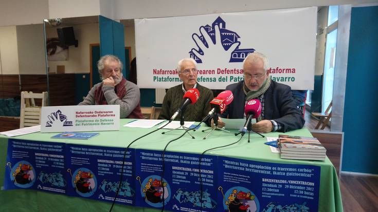 Immatrikulazioak salatzeko ikatza eramanen diote Iruñeko Artzapezpikuari