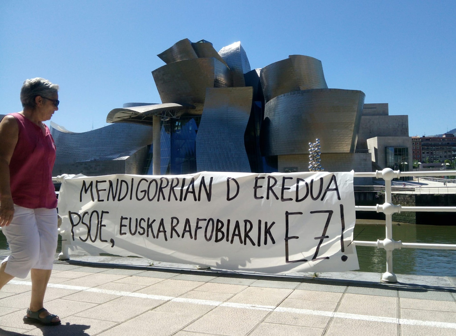 Baliorik ba al du PSOEren hitzak?