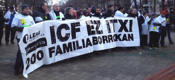 Faureciako langileen %77k bozkatu dute lantokia 2016ra arte zabalik mantenduko duen akordioaren alde 