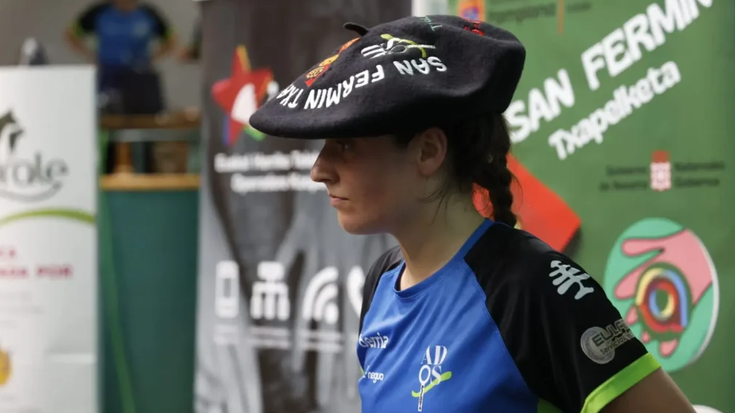 Leire Oskoz, azpitxapeldun lau eta erdian