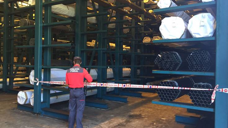 Lan istripuan hil da gizonezko bat Lesakan