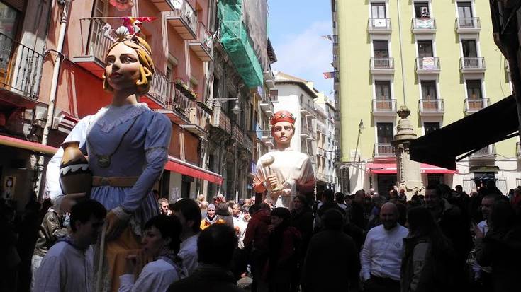 Jendetzak hartu du parte Alde Zaharraren egunean