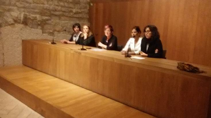 Emakumeen Aurkako Indarkeriaren Kontrako eguna dela eta, hitzaldiak eta tailerrak