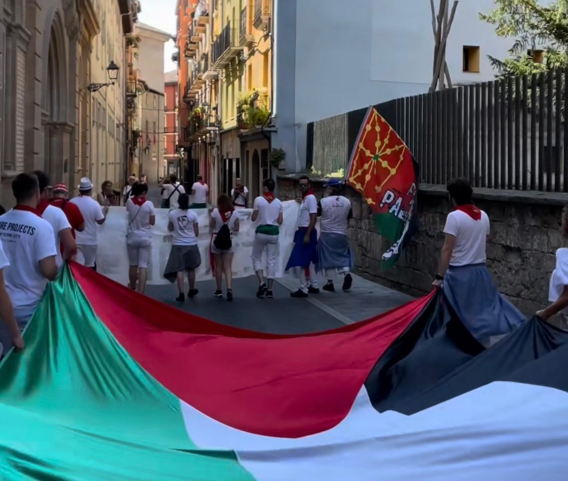 Sanferminetan ere, Palestinaren alde
