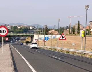Ales Mimentza (Zizur Nagusiko zinegotzia): "A12 autobideko radarra  proba fasean dago eta oraingoz ez da isunak jartzen ari"