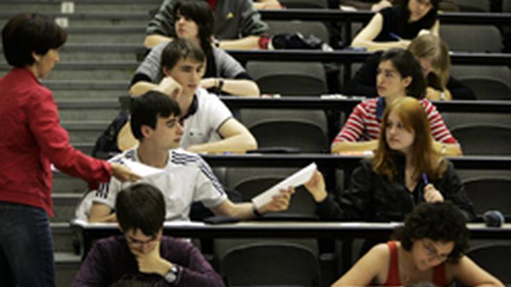 Nafarren %97,8k lehenengoan aprobatzen dute selektibitatea