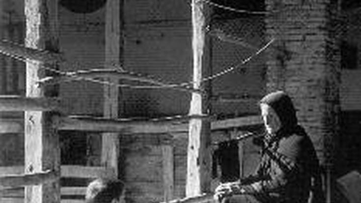 Gaizka Aranguren: “Gure zahar bat hiltzen denean liburutegi bat erretzen da”